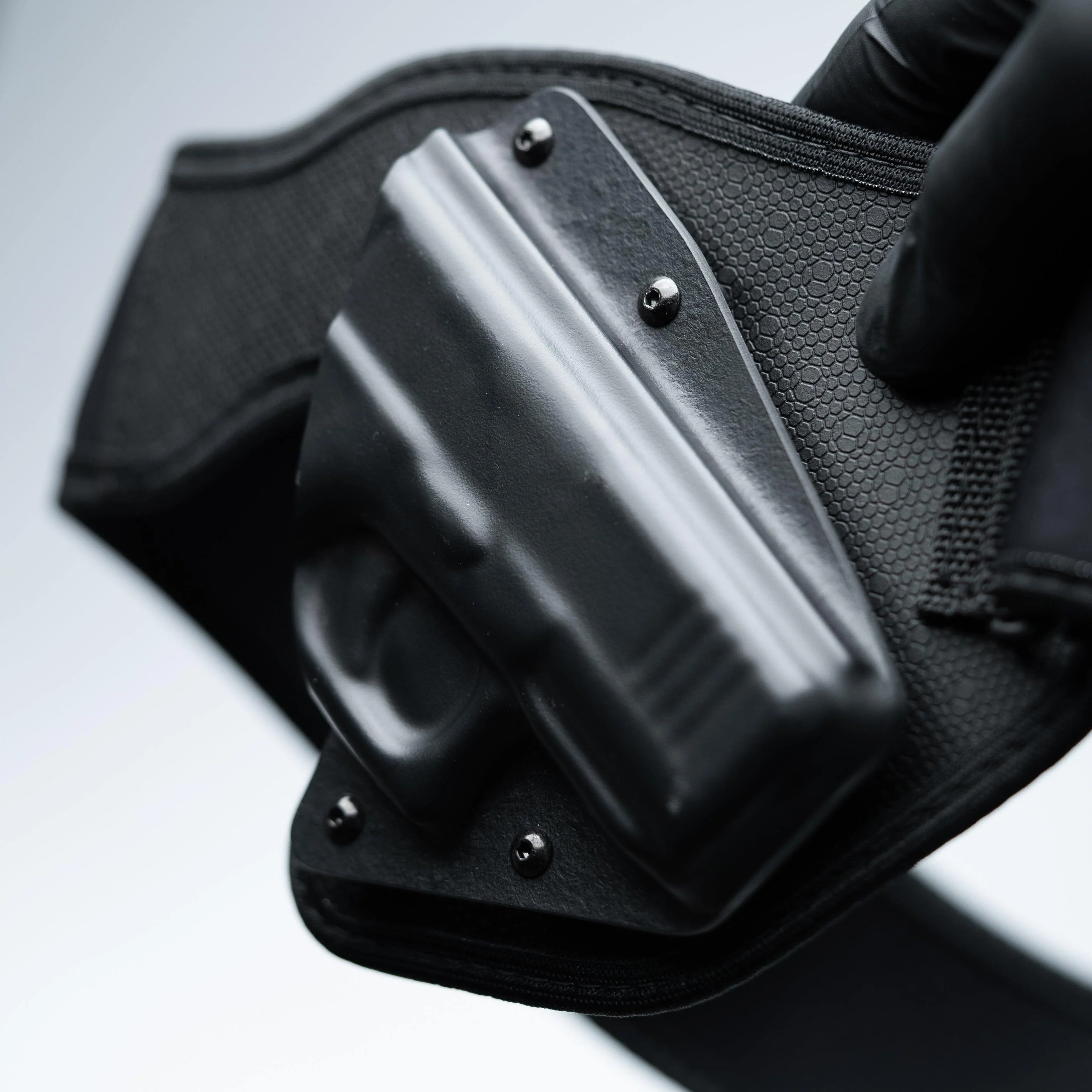 Low-Pro Belly Band Holster for Glock 29 - Image 3