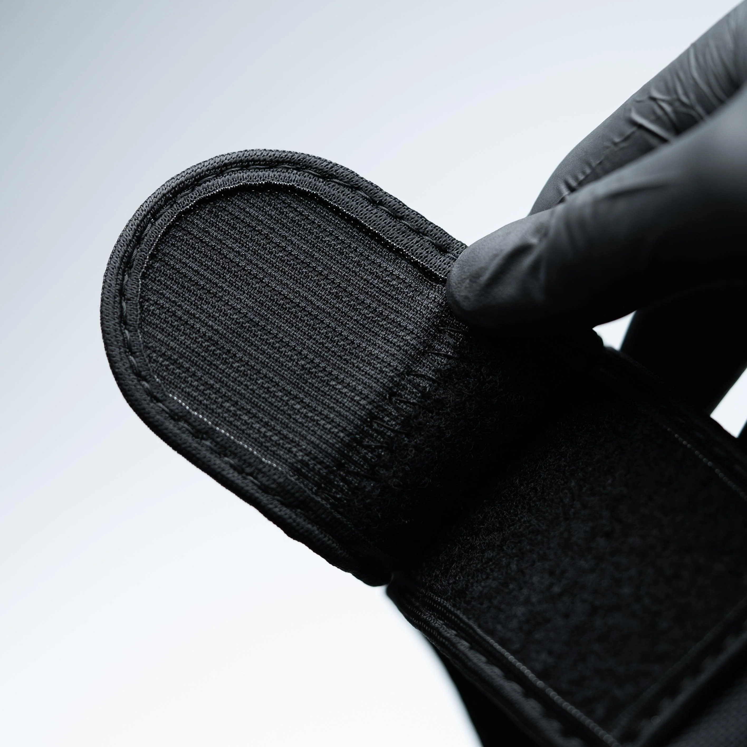 Low-Pro Belly Band Holster for Glock 29 - Image 4